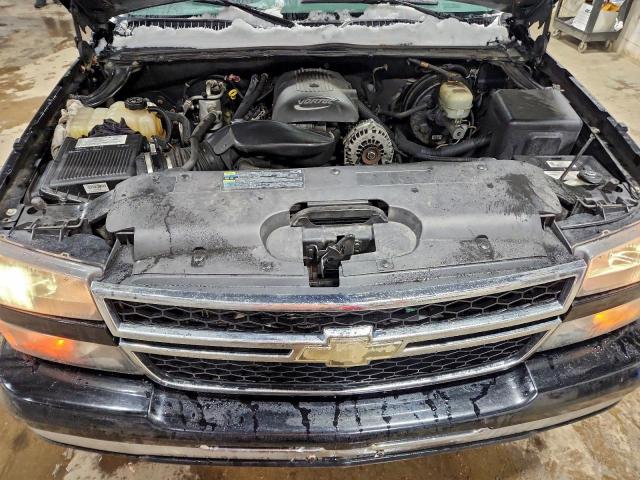 Chevrolet Silverado K1500 Classic Image 8