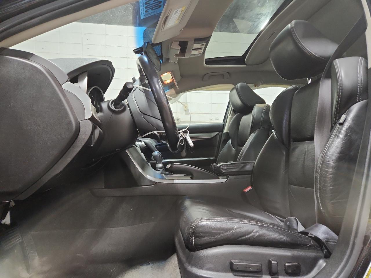 Acura TL Image 7