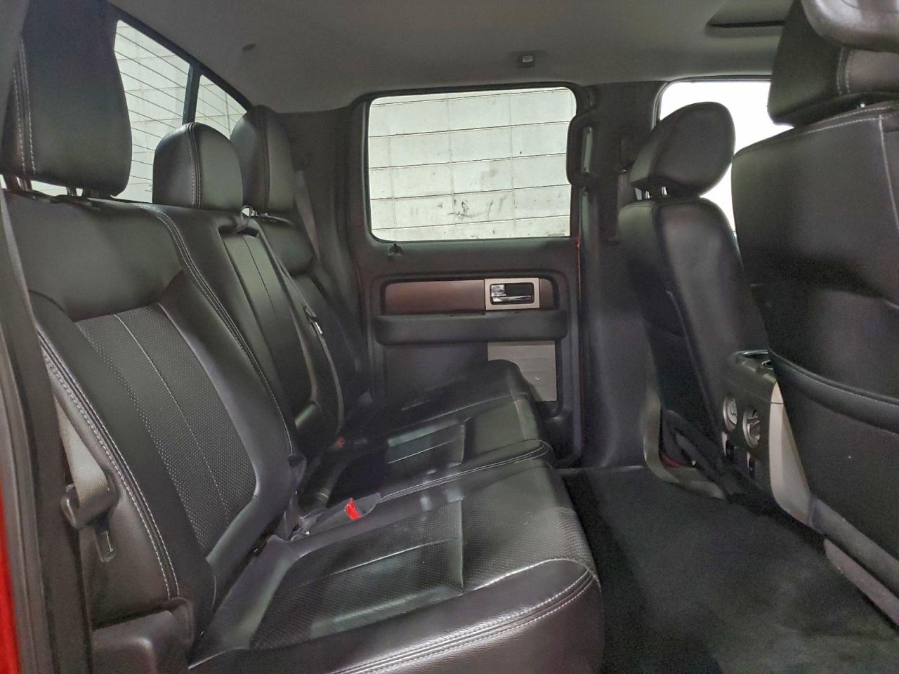 Ford F-150 Supercrew Image 10