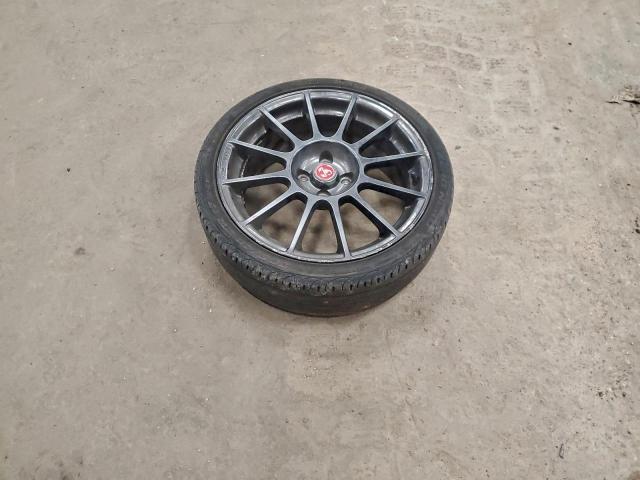 FIAT 500 Abarth Image 10