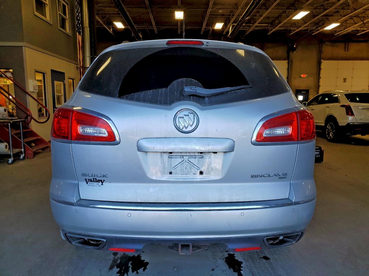 Buick Enclave Image 9