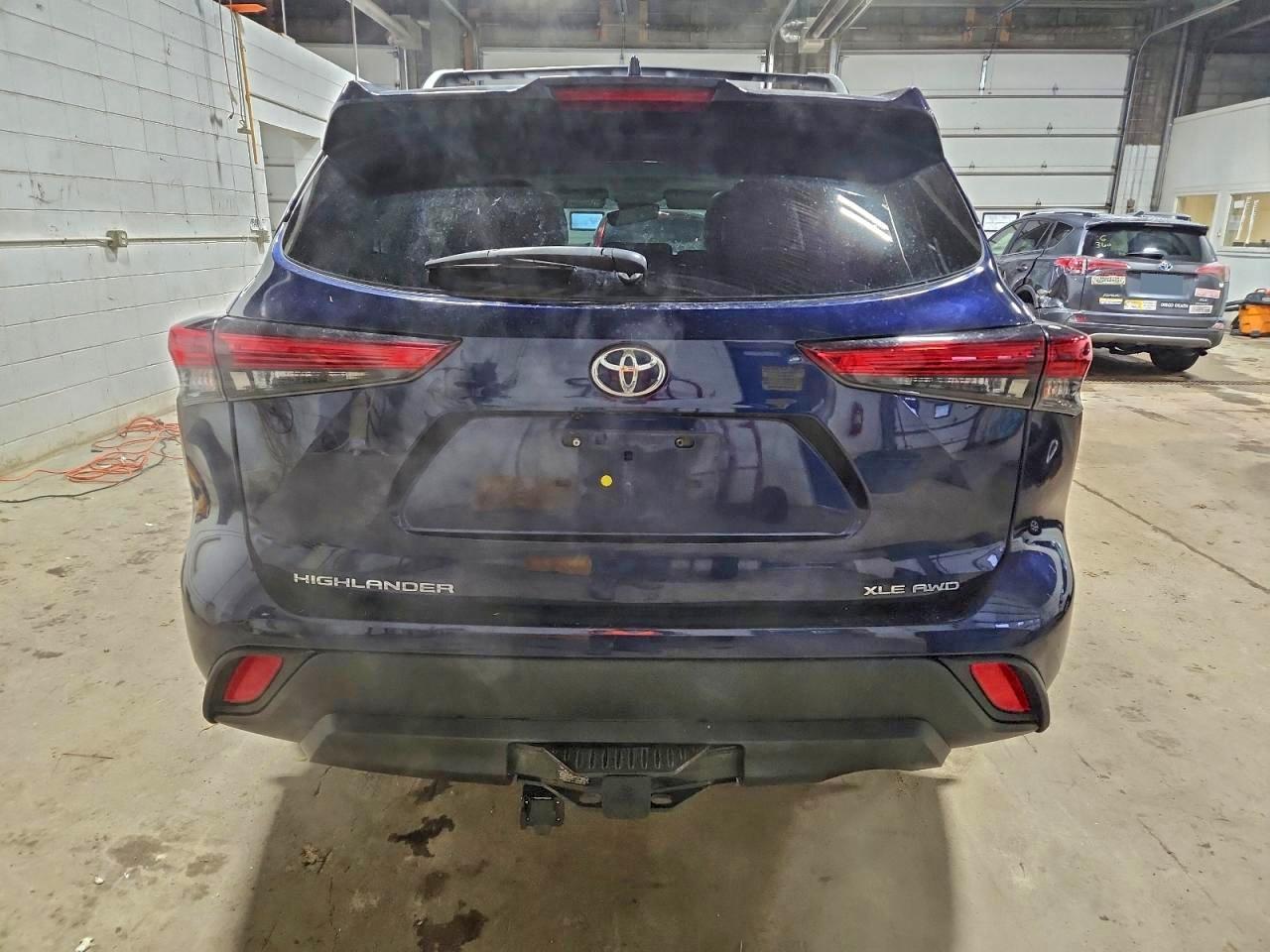 Toyota Highlander Xle Image 13