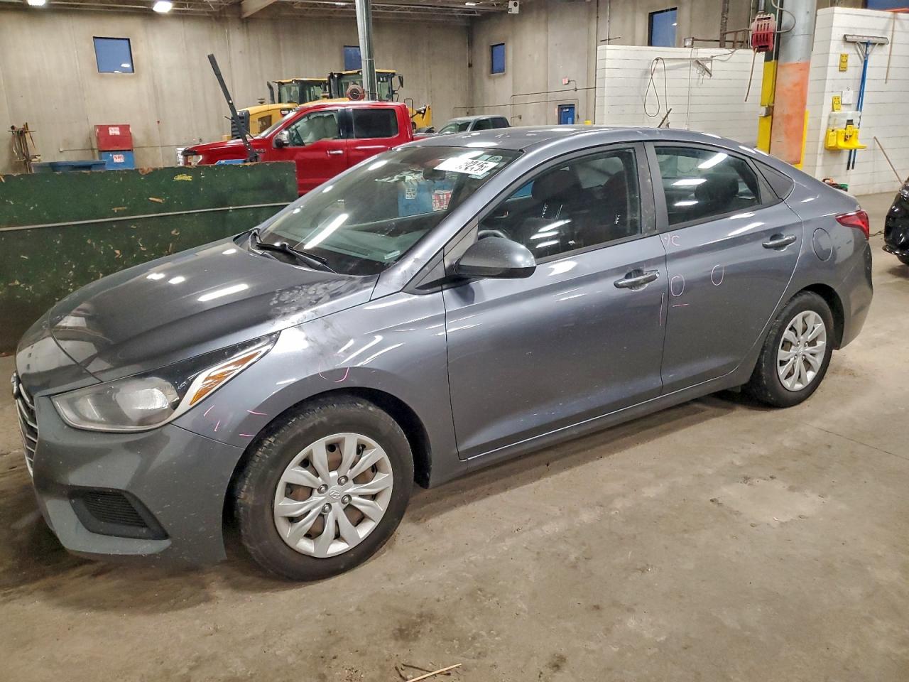 Hyundai ACCENT Se Image 1