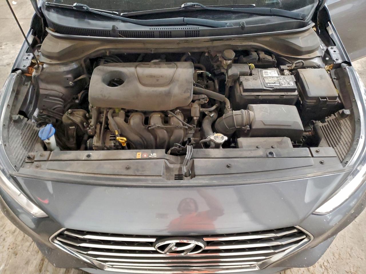 Hyundai ACCENT Se Image 5