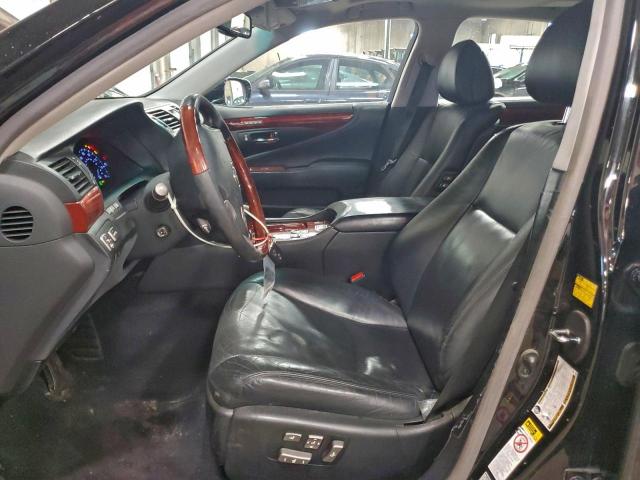 Lexus LS 460 Image 11