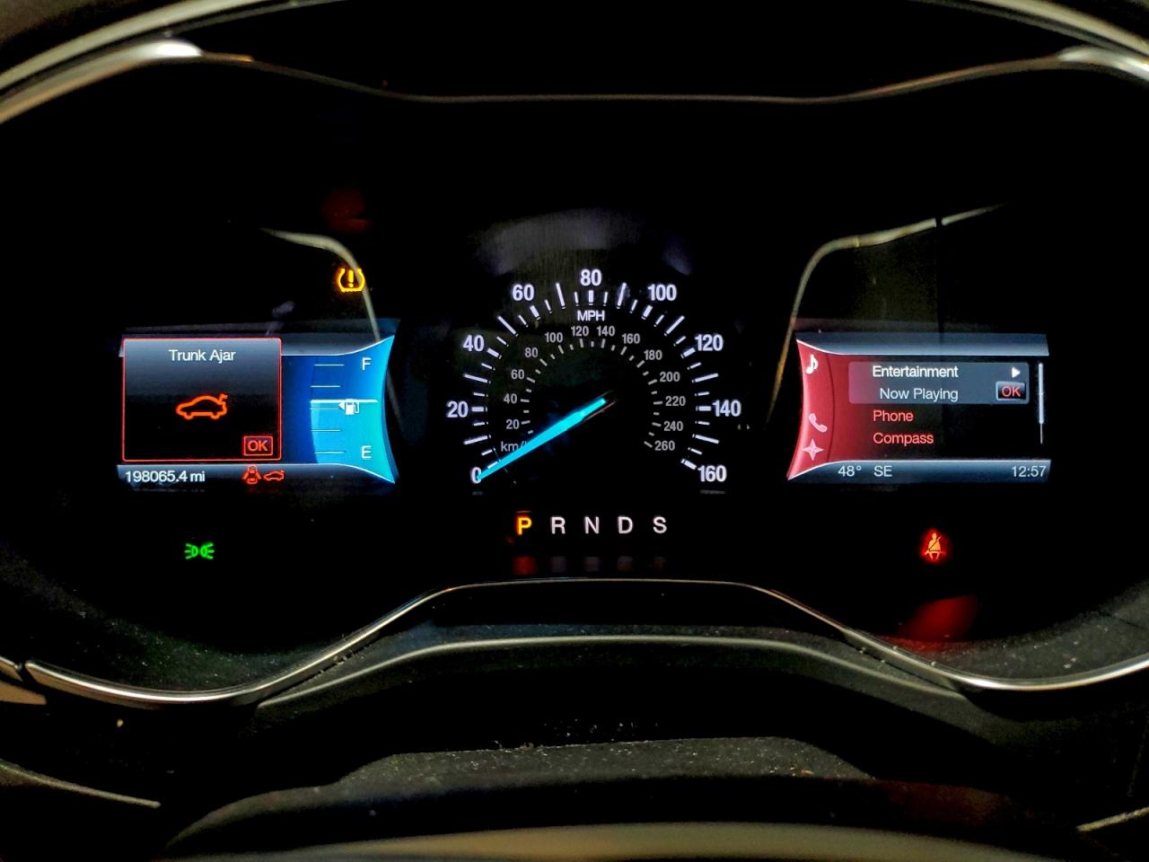 Ford Fusion Se Image 11