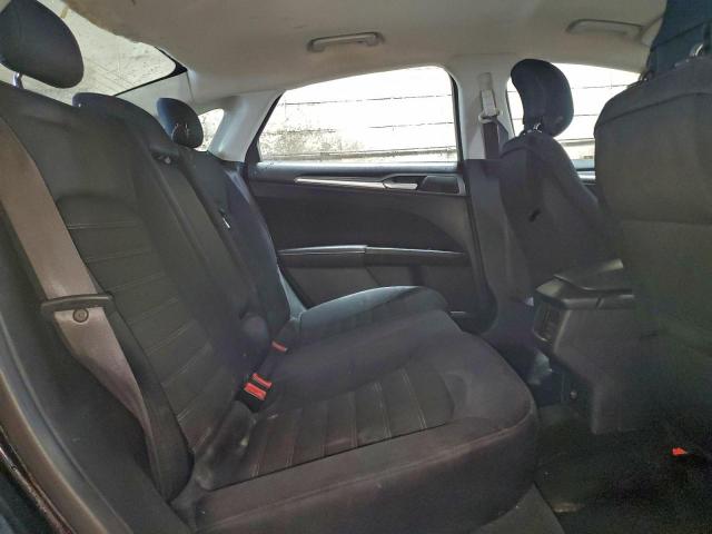 Ford Fusion Se Image 8