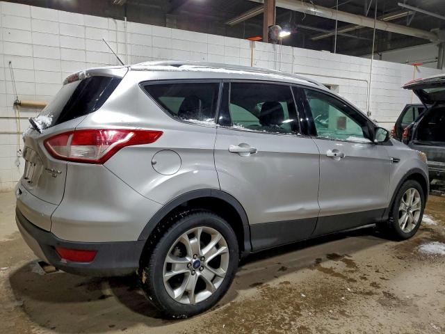 Ford Escape Titanium Image 4