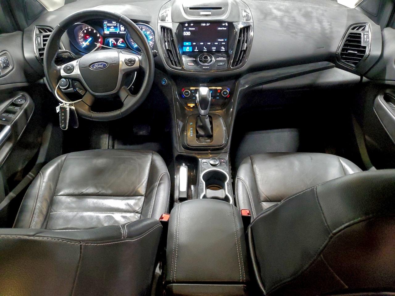 Ford Escape Titanium Image 8