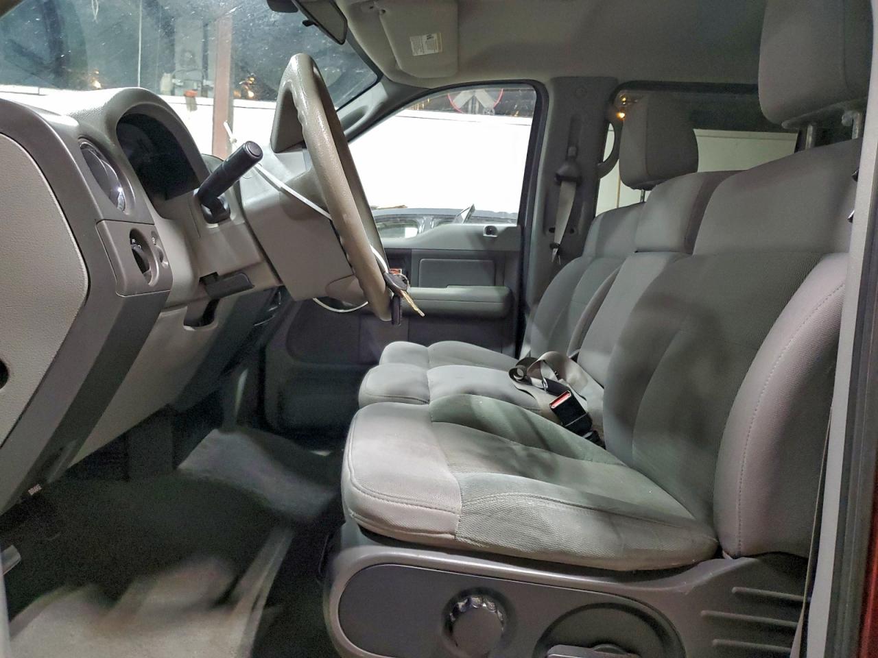 Ford F-150 Supercrew Image 5