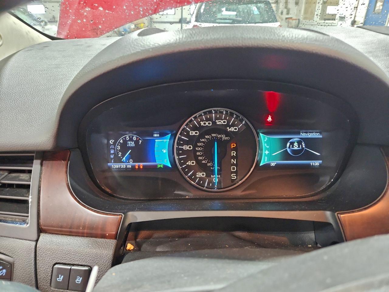 Ford Edge Limited Image 7