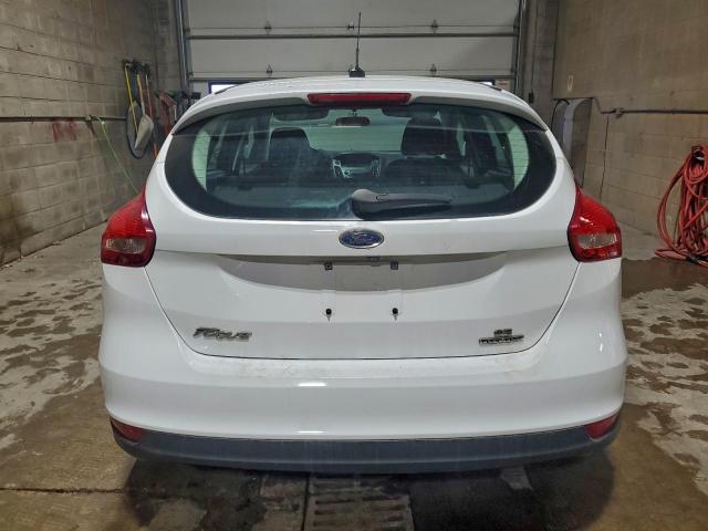 Ford Focus Se Image 7