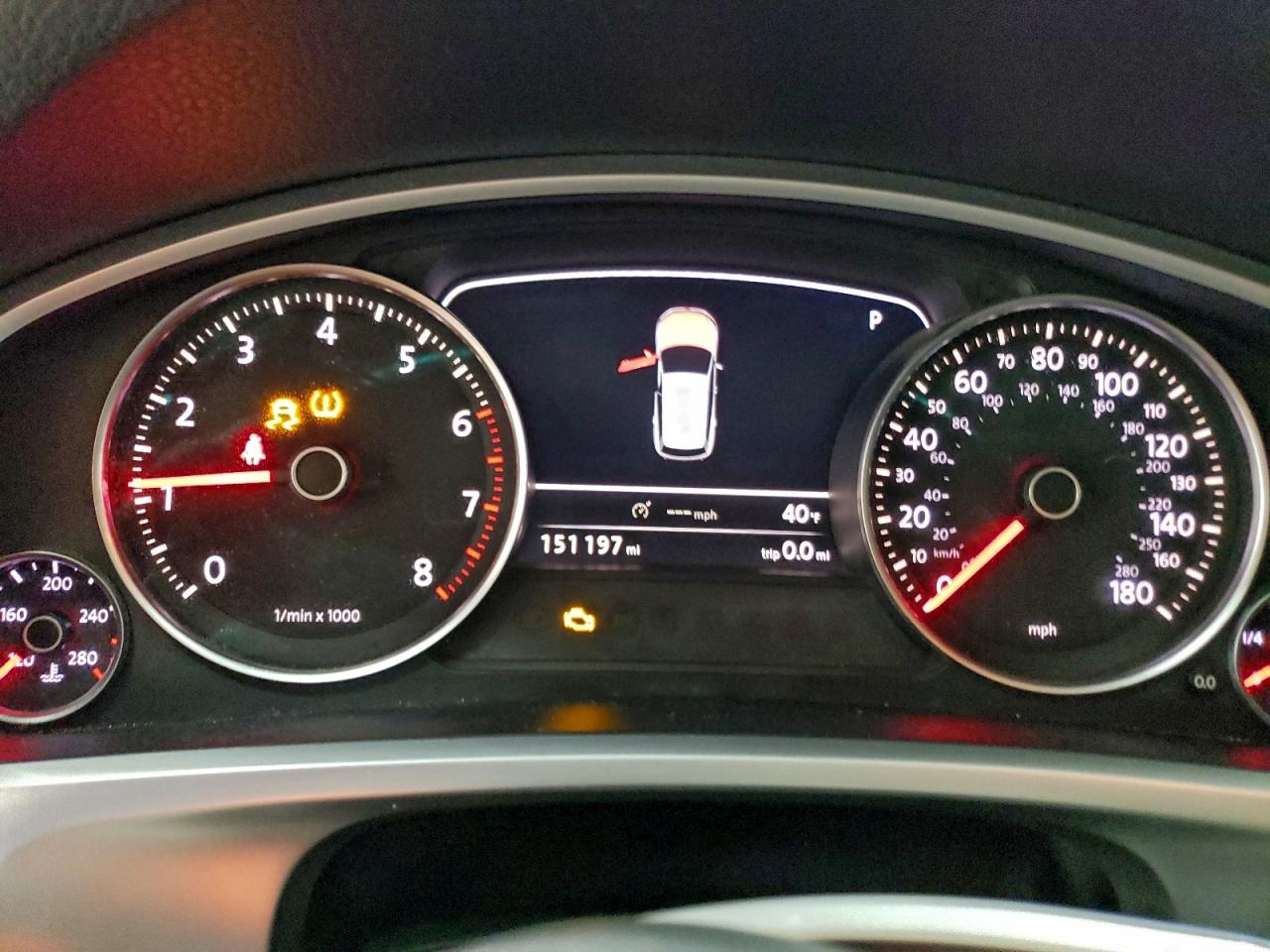 Volkswagen Touareg V6 Image 3