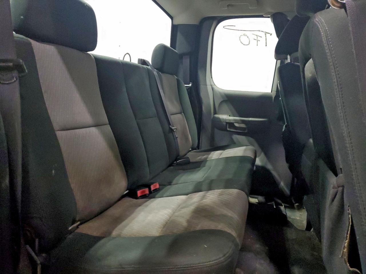 Chevrolet Silverado C1500 Image 7