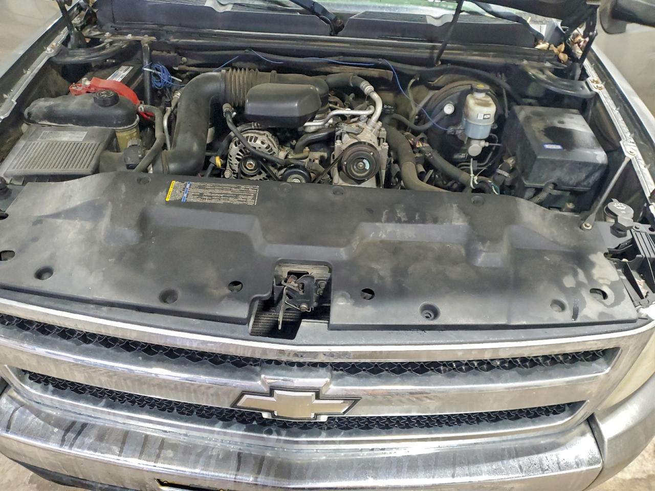 Chevrolet Silverado C1500 Image 12