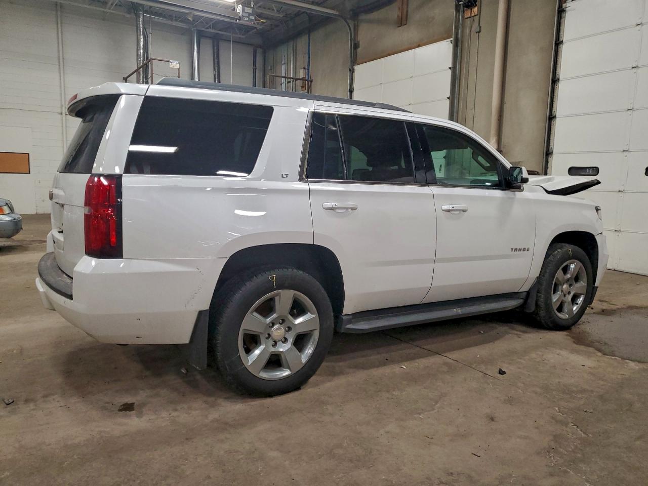 Chevrolet Tahoe K1500 Lt Image 3
