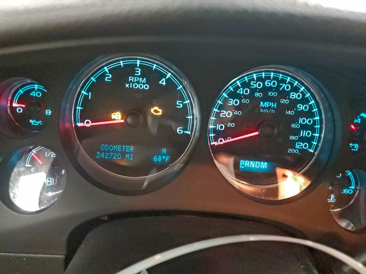 Chevrolet Tahoe K1500 Ls Image 8