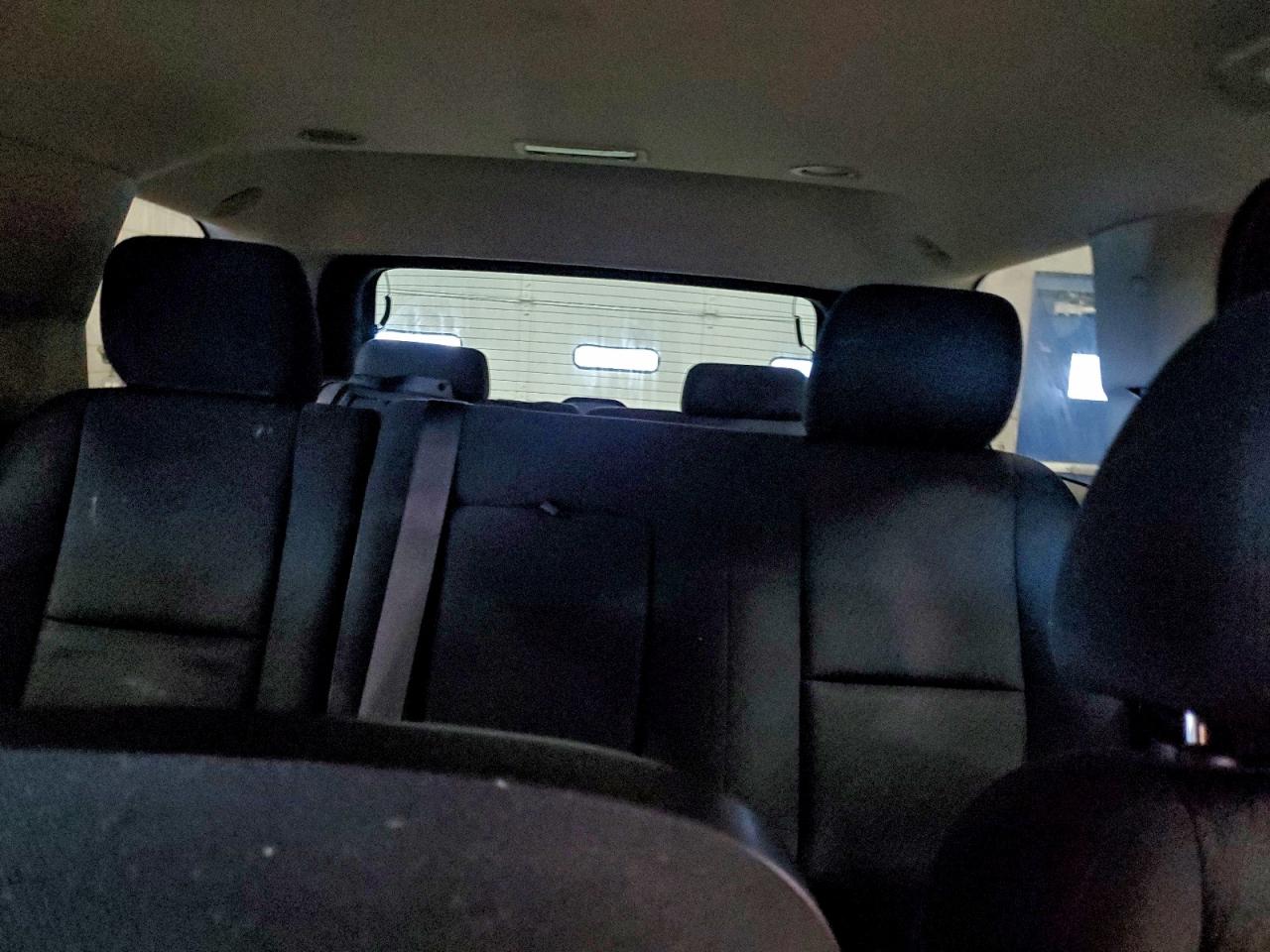 Chevrolet Tahoe K1500 Ls Image 7