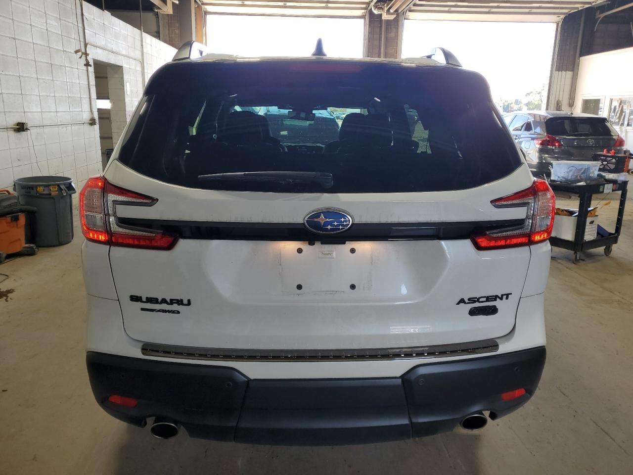 Subaru Ascent Onyx Edition Image 2