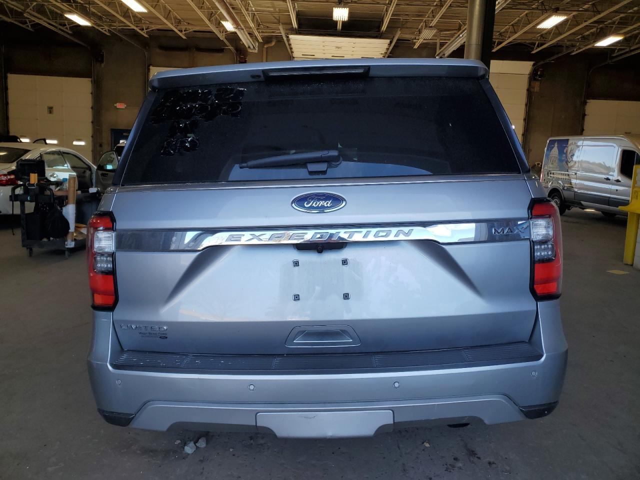 Ford Expedition Max Limited Image 4