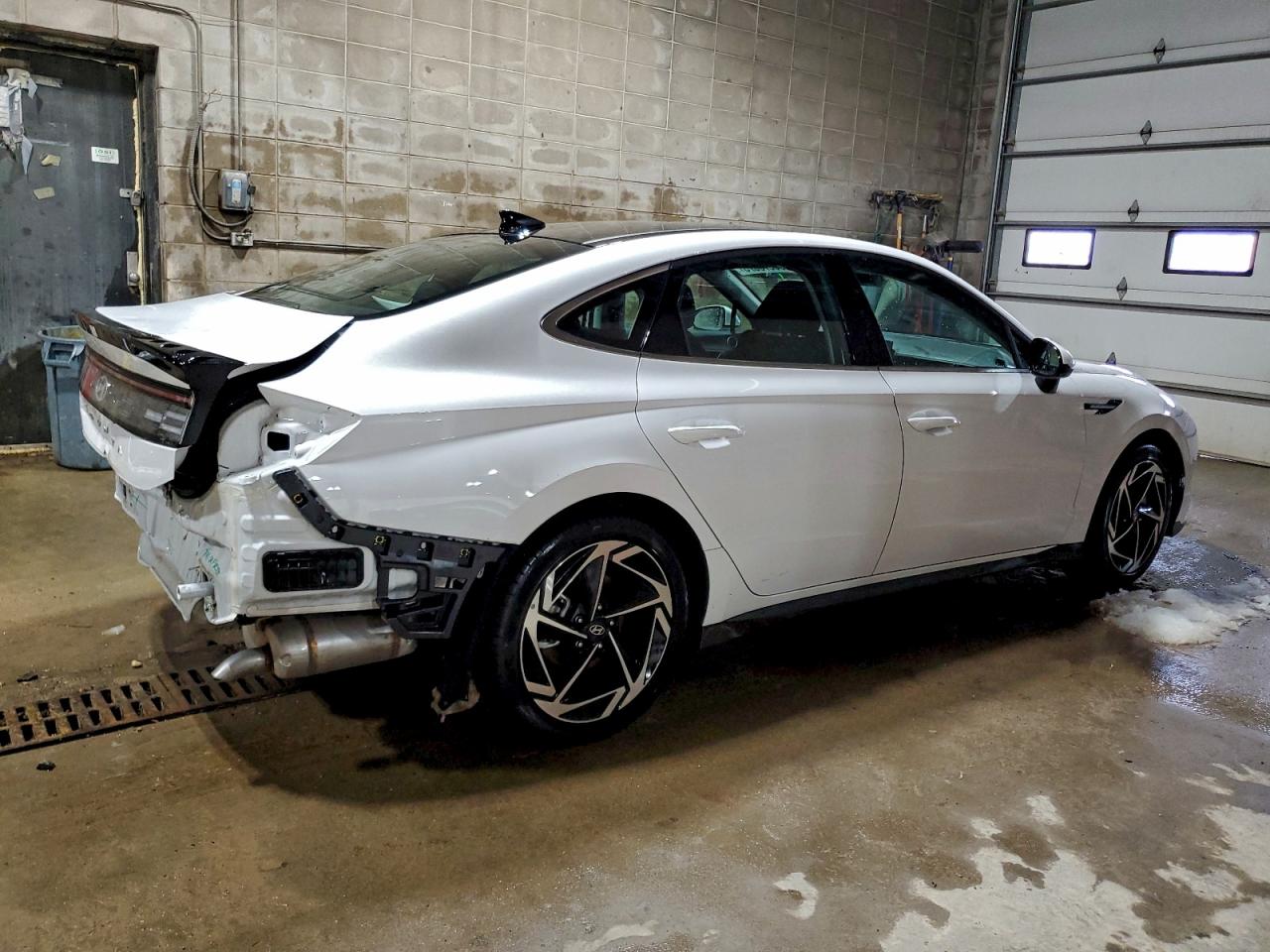 Hyundai SONATA Sel Image 3