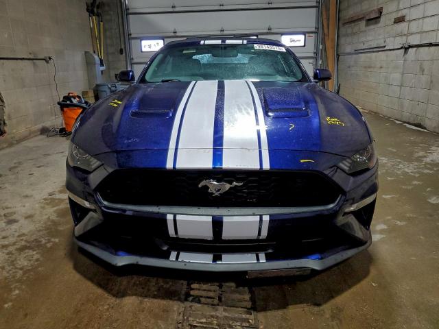 Ford Mustang Image 7