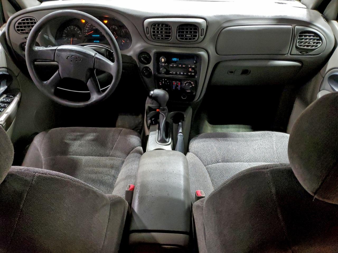 Chevrolet Trailblazer Ext Ls Image 12