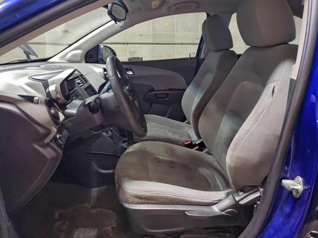 Chevrolet Sonic Ls Image 5