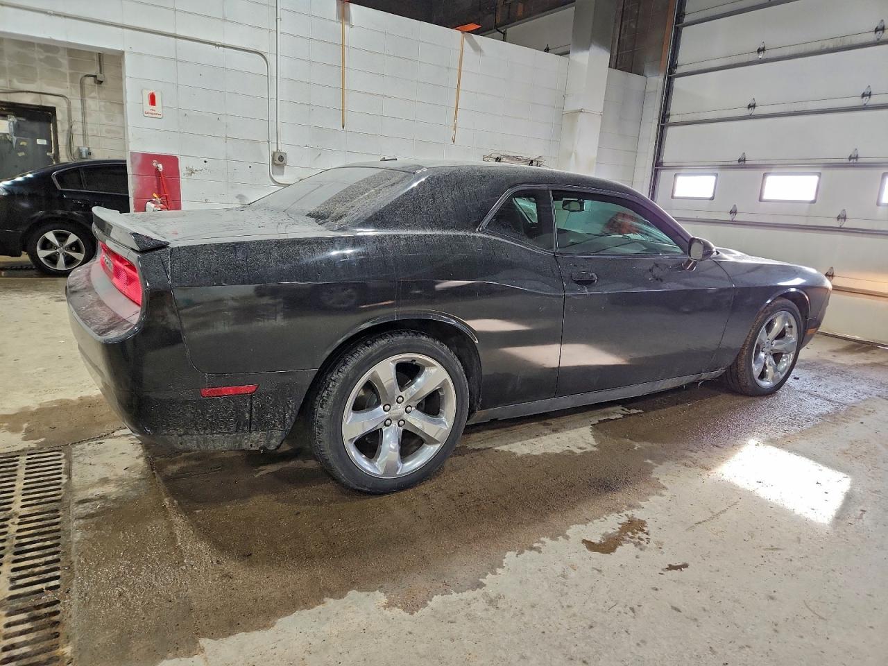 Dodge Challenger Sxt Image 11