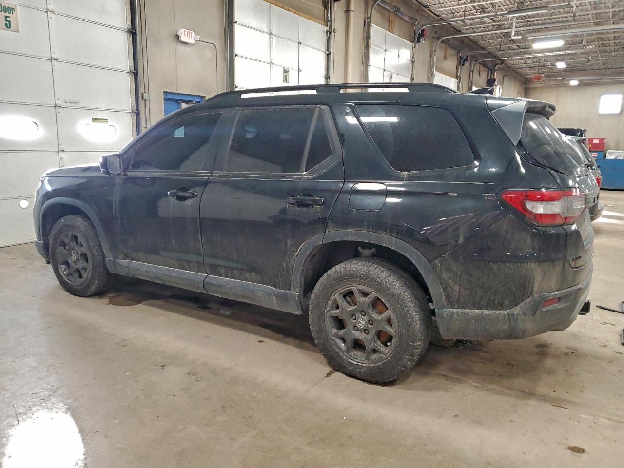 Honda Pilot Trailsport Image 3