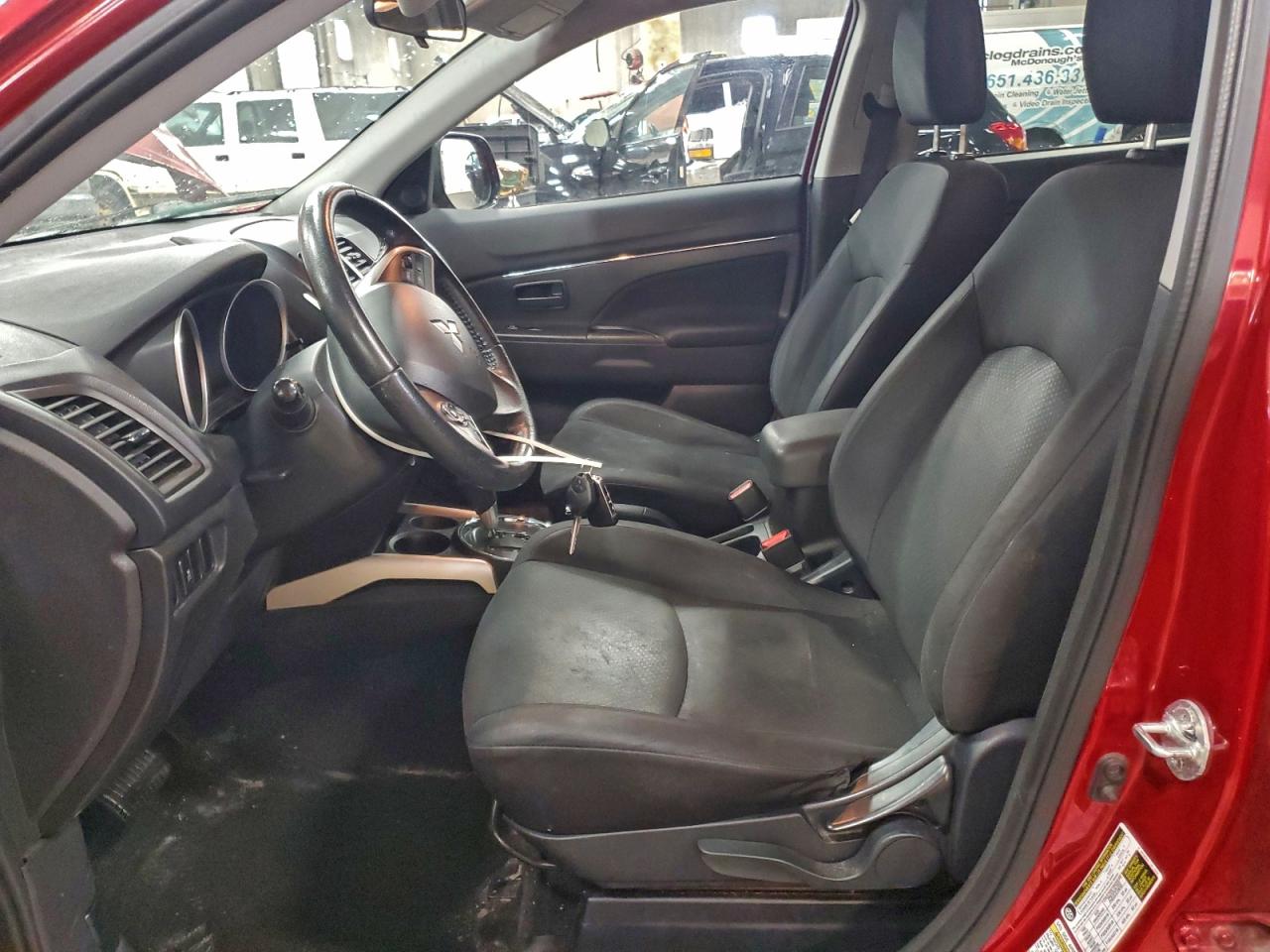 Mitsubishi Outlander Es Image 4